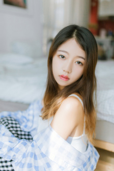 学长错一题奖励一支笔